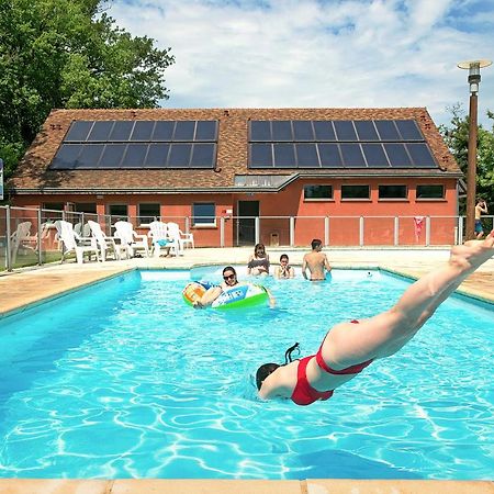 Onlycamp Le Pont Romain Yvré-lʼÉvêque Eksteriør billede
